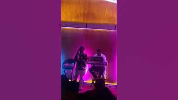 Live Music Zewdu Bekele 