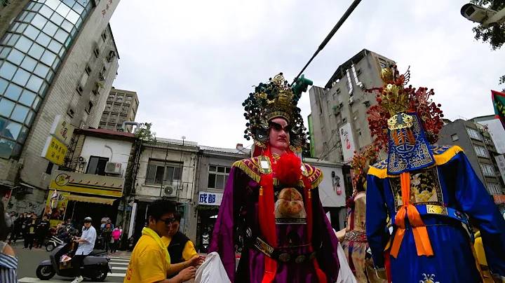 Tomb Sweeping Holiday in Taiwan: A parade and some strange stories - DayDayNews