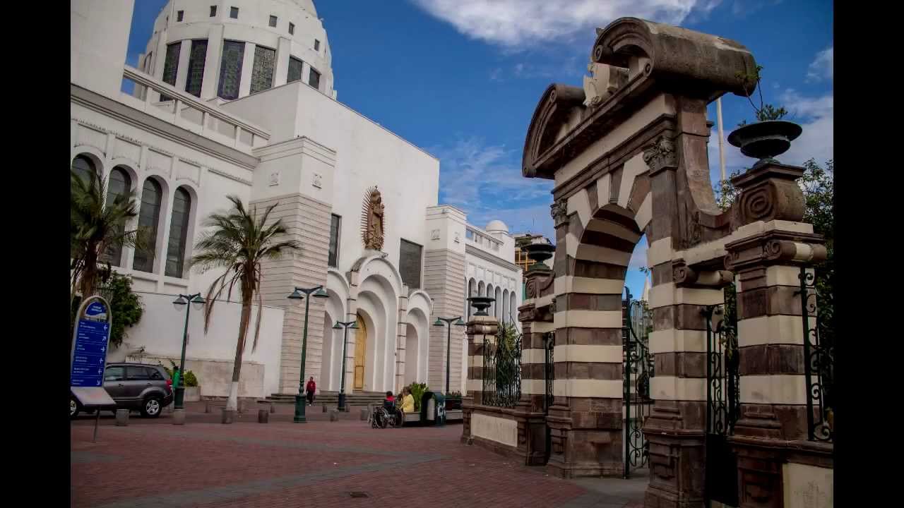 En El Parque Montalvo Ambato Time Lapse By Teste Morte Youtube