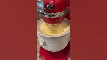 Making homemade french vanilla ice cream with my KitchenAid #delicious