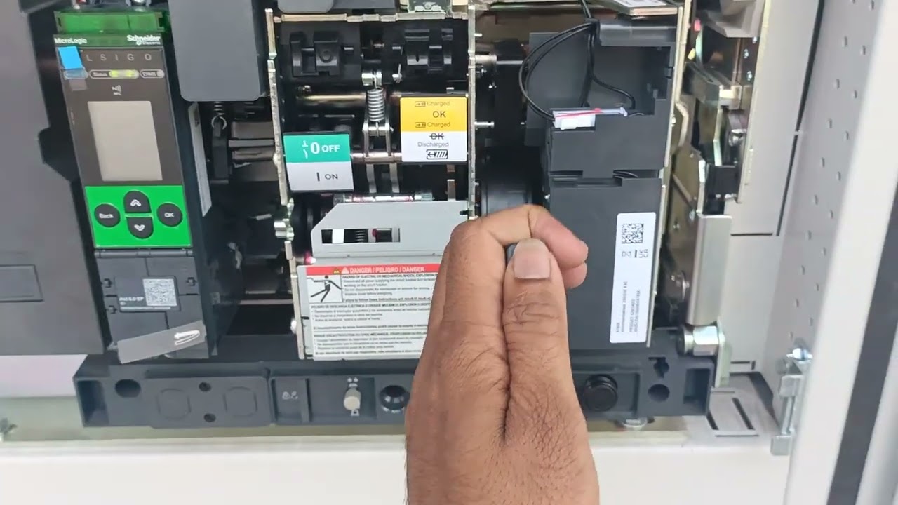 Schneider Electric Make MTZ ACB Breaker 5000A Equipment, Parts Mounting Details.