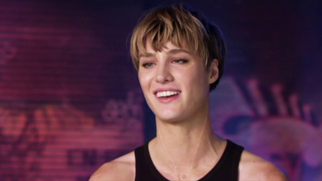 Mackenzie Davis Terminator Dark Fate Youtube