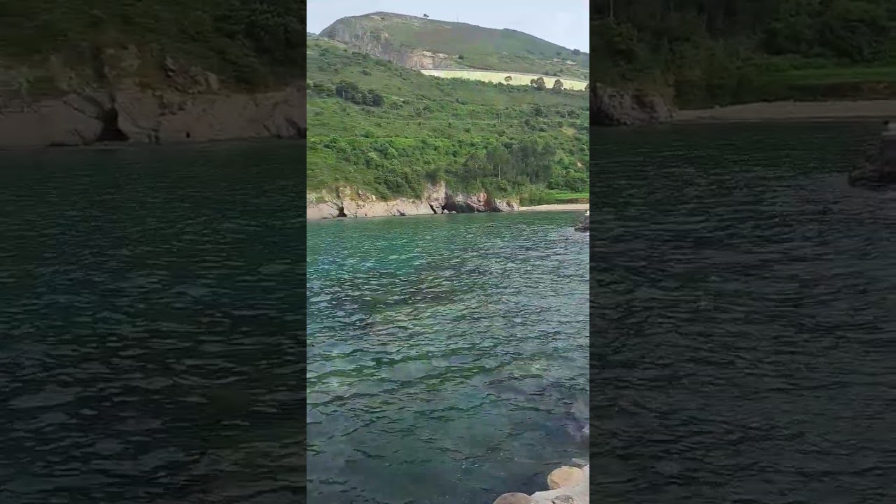 Espigón de la Playa de Dicido en Mioño Cantabria.