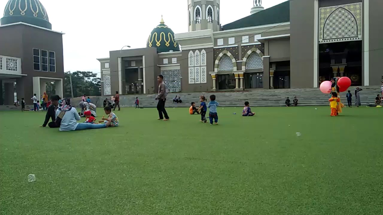 Bermain di alun2 gebu singaparna 