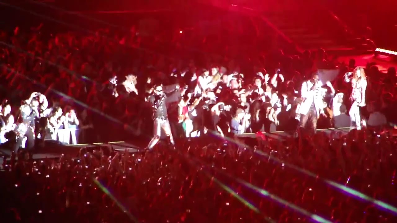 Black Eyed Peas Rock That Body São Paulo 04/11/2011 YouTube