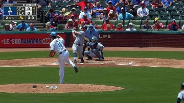 SEA@TEX: Seager lines an RBI double into right field