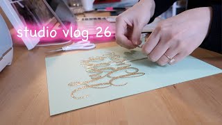 Studio Vlog 26 - 4K subs! Making Cake Toppers, Designing A New Flyer | Jtru Designs