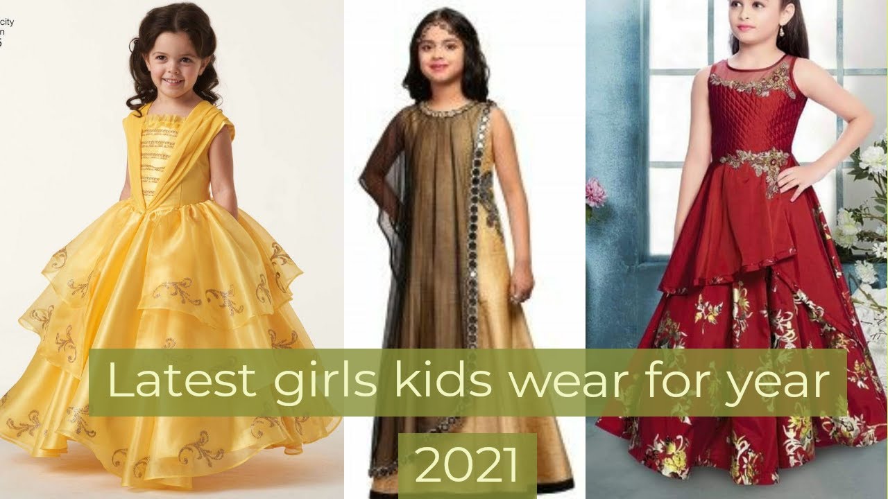 Shop Online Women Kurtas and Kurtis | Ajio.com