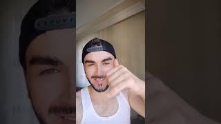 Derbi Izlerken Saç Düzleştirmeye Ara Vermelisin