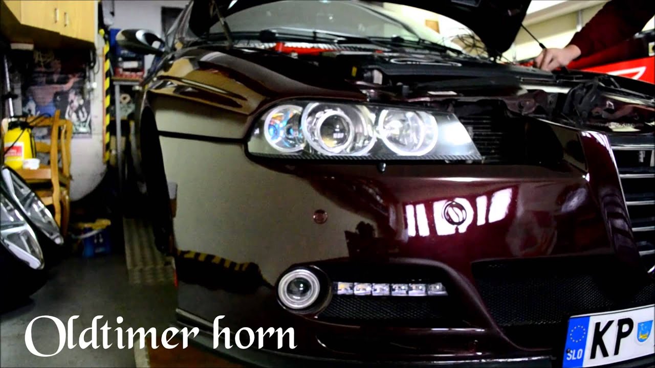 Oldtimer horn - YouTube