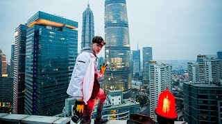 ROOFTOPPING SHANGHAI'S MOST EXPENSIVE APARTMENTS
