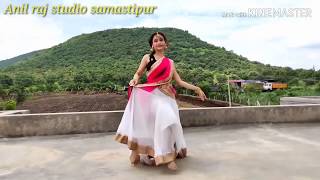 Nainowale ne!!!!naina batra!!!neha Kakkar!!! superhit hindi live video dance...