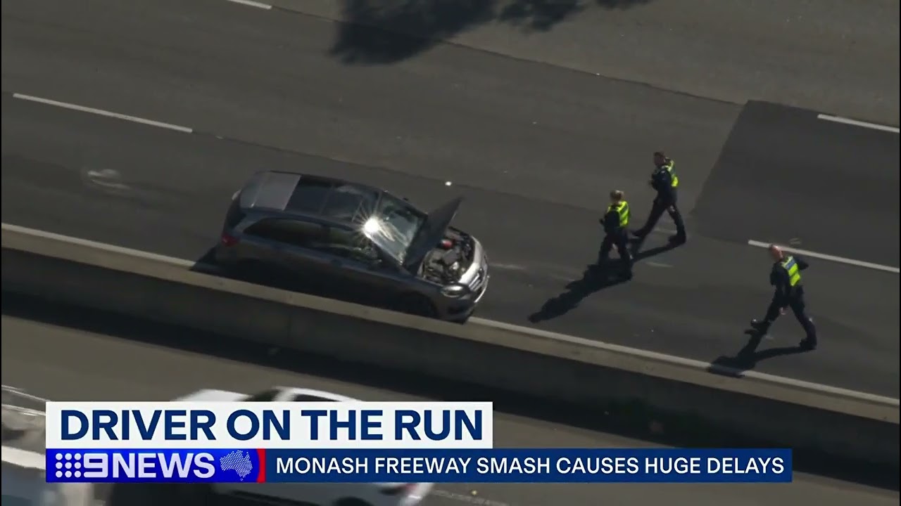 Freeway Crash (9News Melbourne)