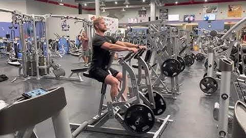 Hammer strength upper back row