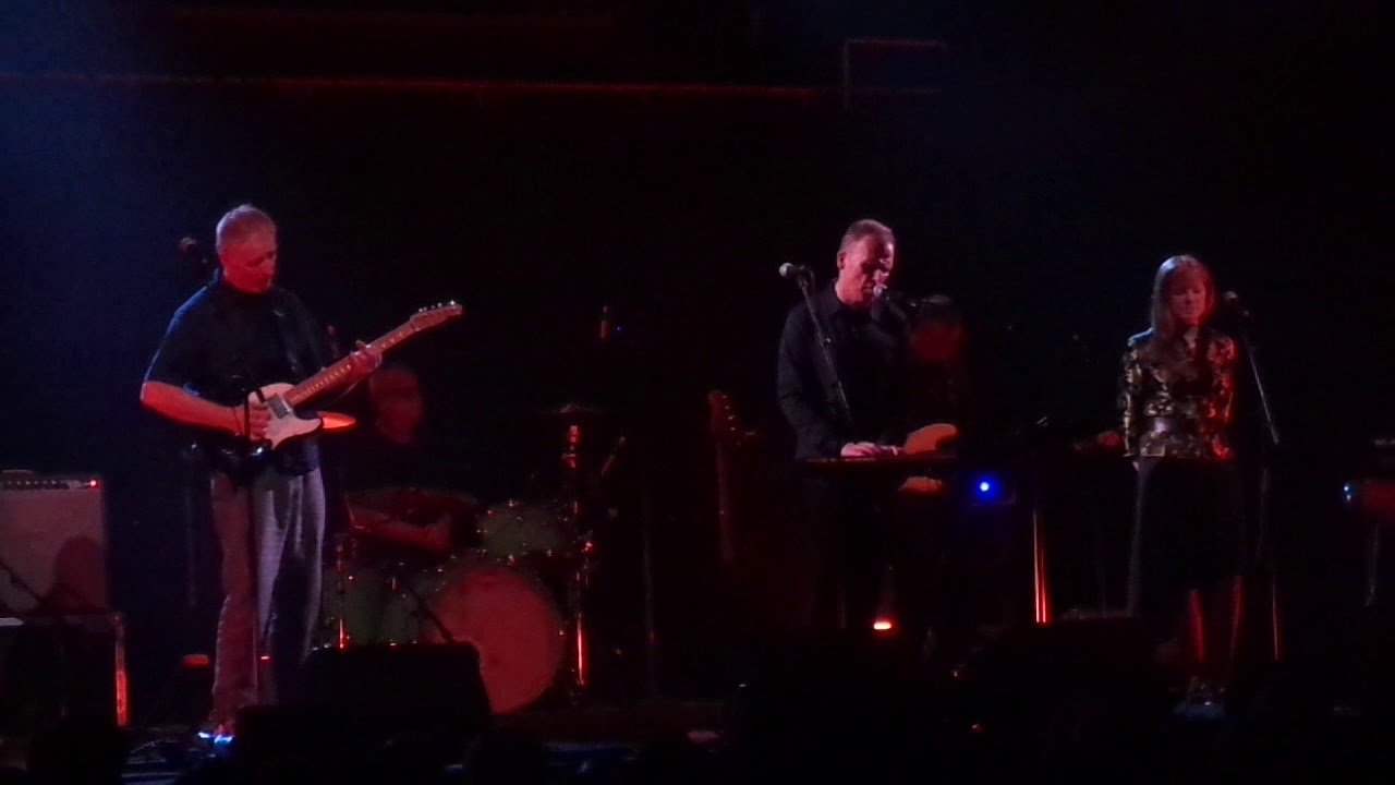 Microdisney "Pink Skinned Man" live in Dublin