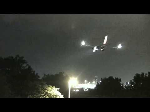 Flap Arızası Tam Hızla Emergency İniş Yaptırdı 1 Manşet Jet2 Boeing 737-800 made an emergency landing in the middle of the night due to flaps issue