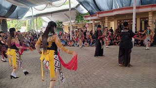 PAGELARAN SENI REOG SRI TANJUNG  SEDARAT BALONG