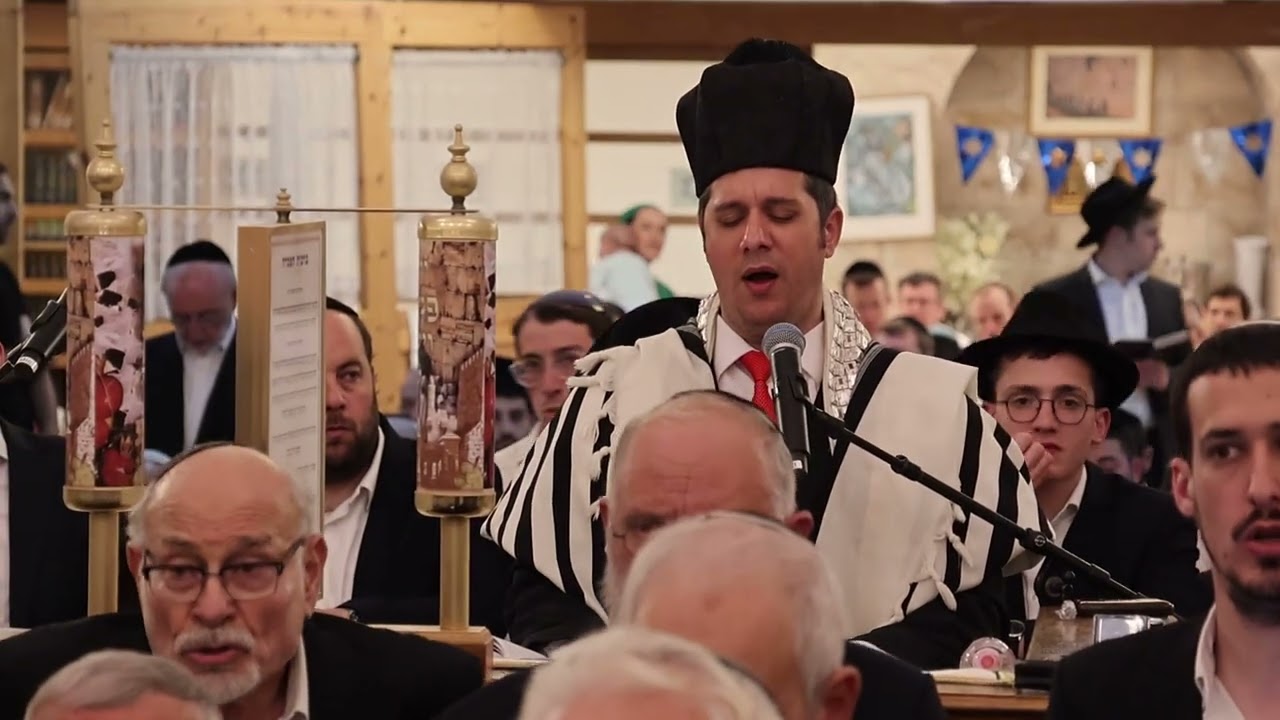 במוצאי מנוחה - החזן ניסים סאאל
