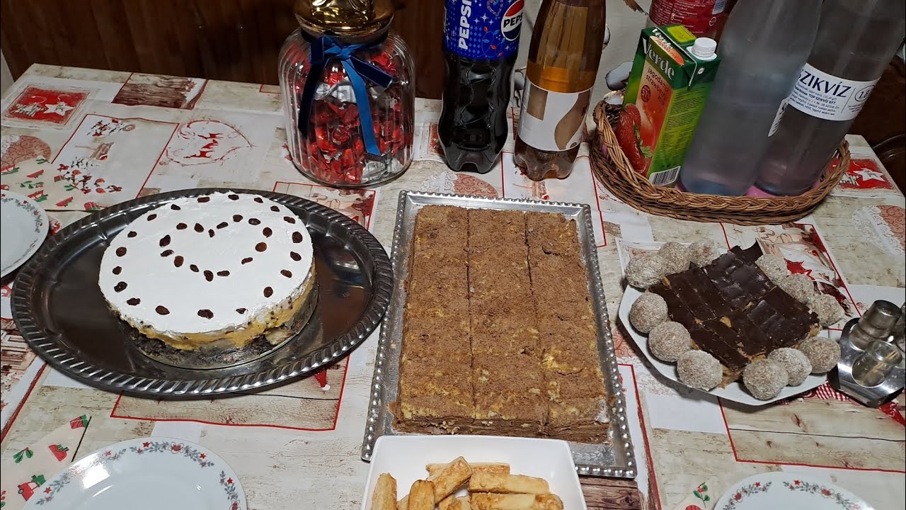 🎄KARÁCSONYI KÜLÖNKIADÁS🎄 - Lajcsi szelet és Mákosguba-torta 