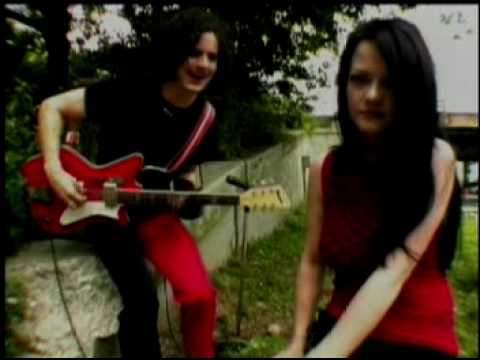 The White Stripes-the hardest button to button