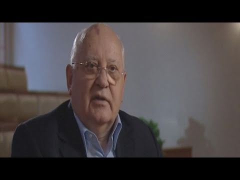 Video: Yeltsin Anıtına Neden Mürekkep Döküldü?