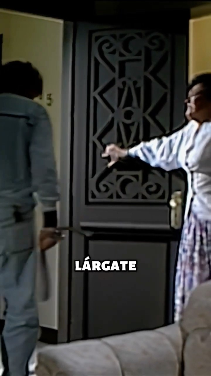 ¡Lárgate! ? #DeFrenteAlSol #LupitaLara #shorts #tln #telenovelas