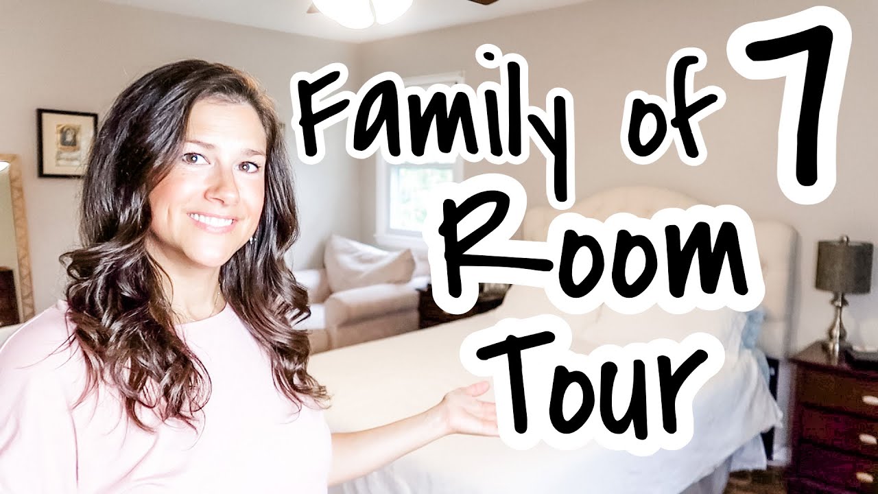 HOUSE TOUR || Bedrooms & Bathrooms Upstairs