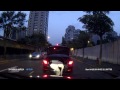 長腿妹妹在馬路上換鞋 走光了還沒發覺 長腿妹妹在馬路上換鞋 走光了還沒發覺