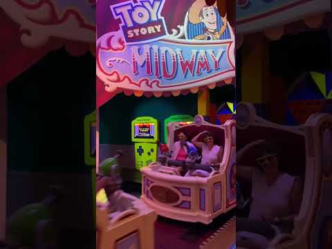 Video: Disneyjeva priča o igračkama Mania Ride Review