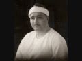 مصطفي اسماعيل صوت من السماء