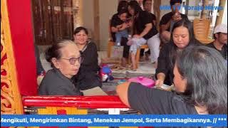 Massanduk. Rambu Solo' Almh. Ne' Ulia di Tongkonan Kandean, Sa'dan Malimbong