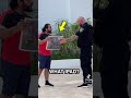 マジシャン2人で警察官を困らせるww