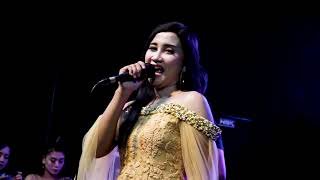 Download Lagu NEW FAYOLLA KANGEN NICKERIE  Anik Marsyella Live MBRABOAN 15 AGT 2020 MP3 Download Lagu NEW FAYOLLA KANGEN NICKERIE  Anik Marsyella Live MBRABOAN 15 AGT 2020 MP3