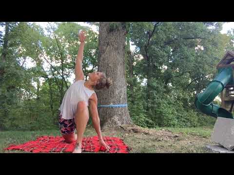 10 MInute Grounding Energy Flow - Functional Natural Movement