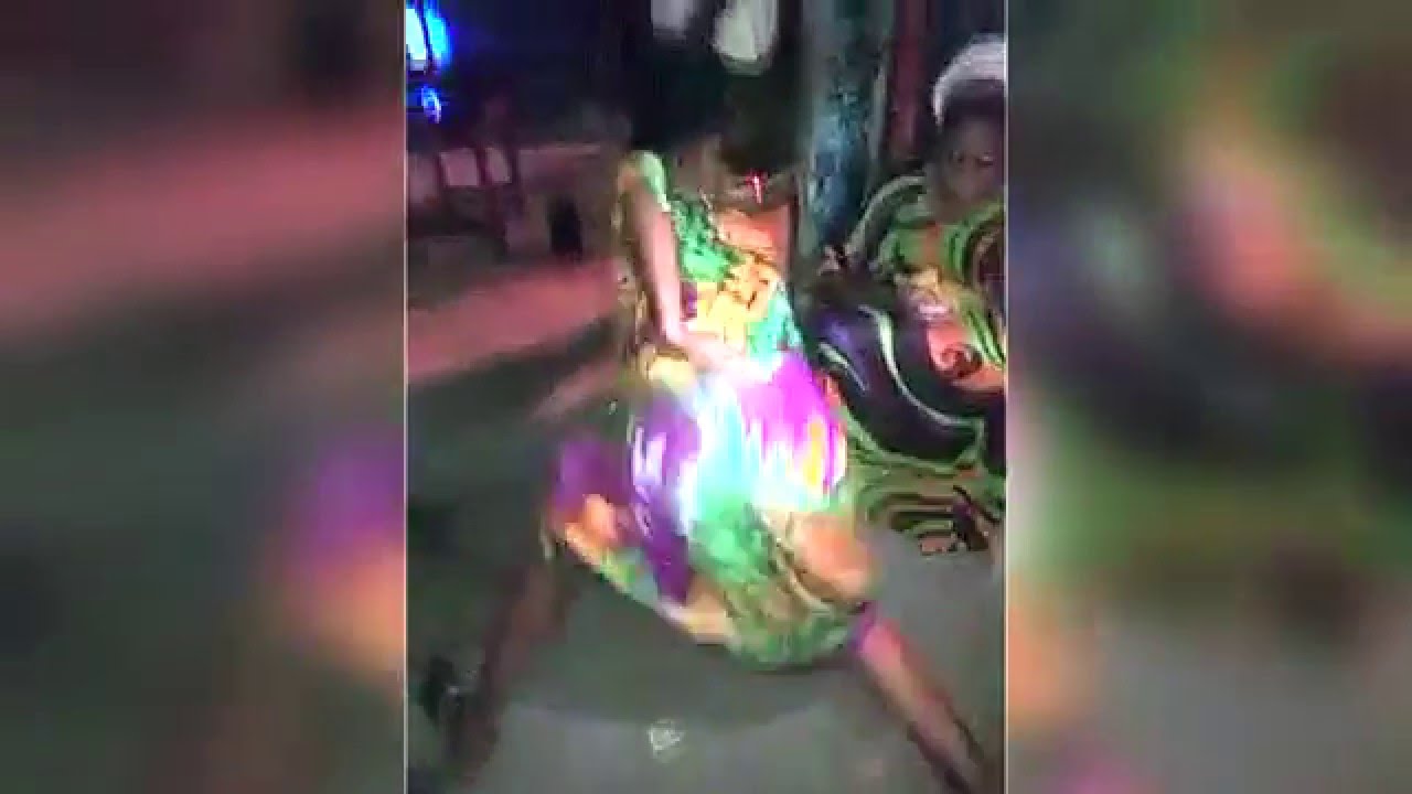 Baikoko mapouka kanga moja mouno New dance - YouTube