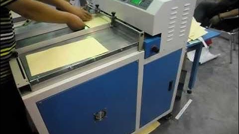 Pneumatic paper creasing and folding machine