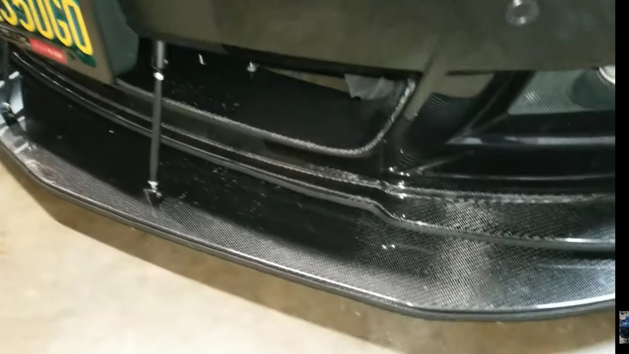 Trufiber carbon fiber FRONT SPLITTER WITH RODS LG86 AND LG318 & FRONT CHIN SPLITTER LG136