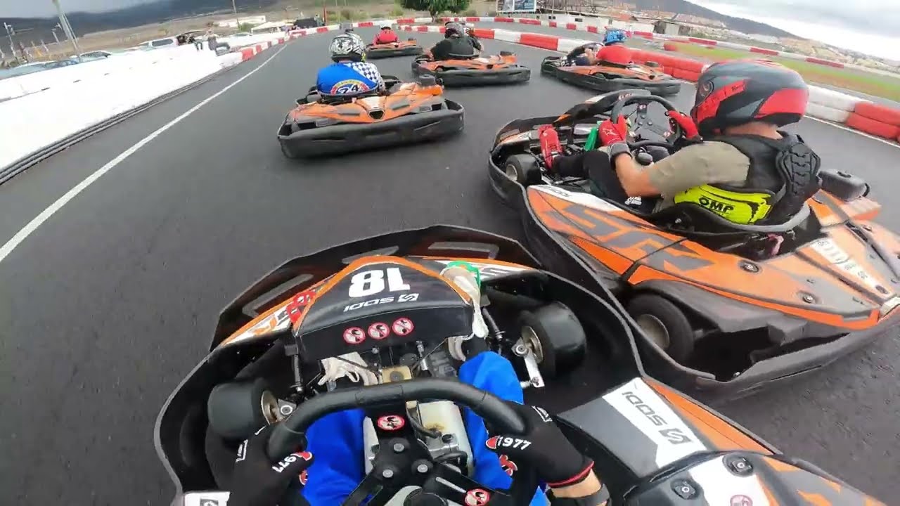 ⛈️SE COMPLICA⛈️. CARRERA bajo LLUVIA. 2a div Canary Karting 19-10-2025