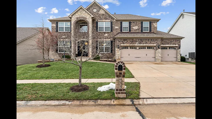 933 Bentley Park Circle - Presented by Elaine Radichel