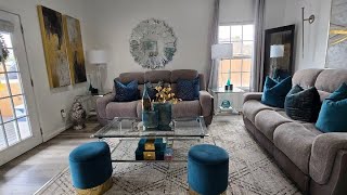 ITS SPRING FAMILY ROOM TOUR / TEAL DECOR