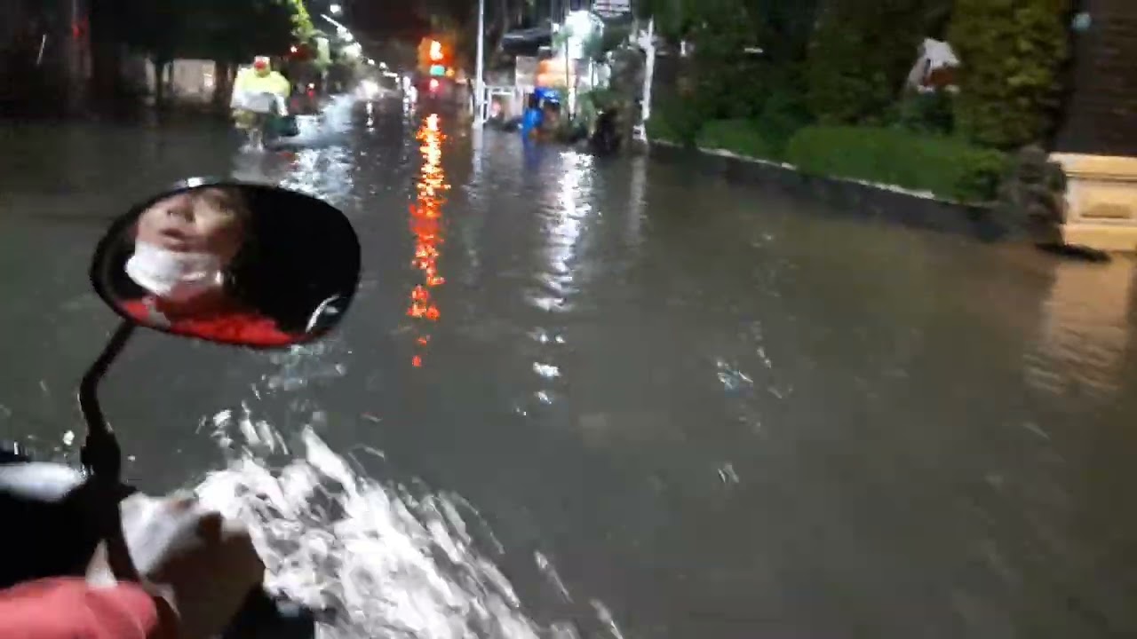 Vinh Tay Hot Boy. Quang Nam. Quảng Nam mùa nước lũ