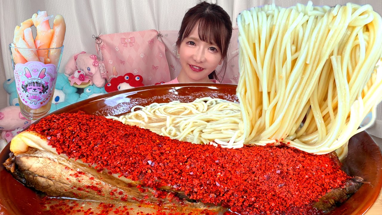 【大食い】チャーシュー豚骨醤油ラーメン激辛【ASMR】