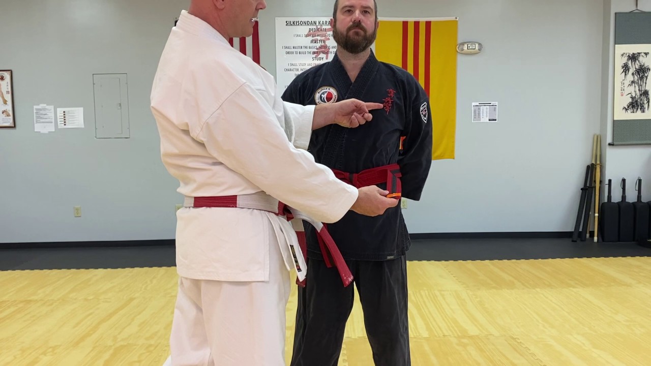 How to tie your belt 