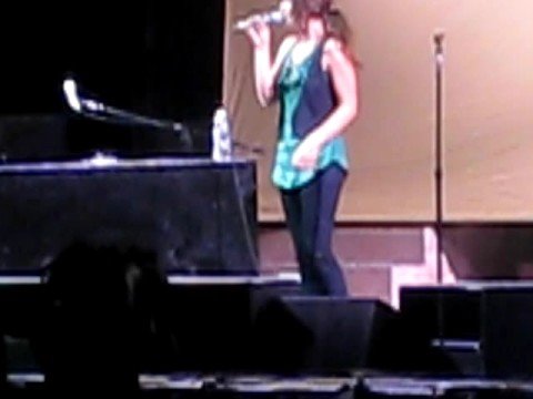 Sarah B- singing oh daelin