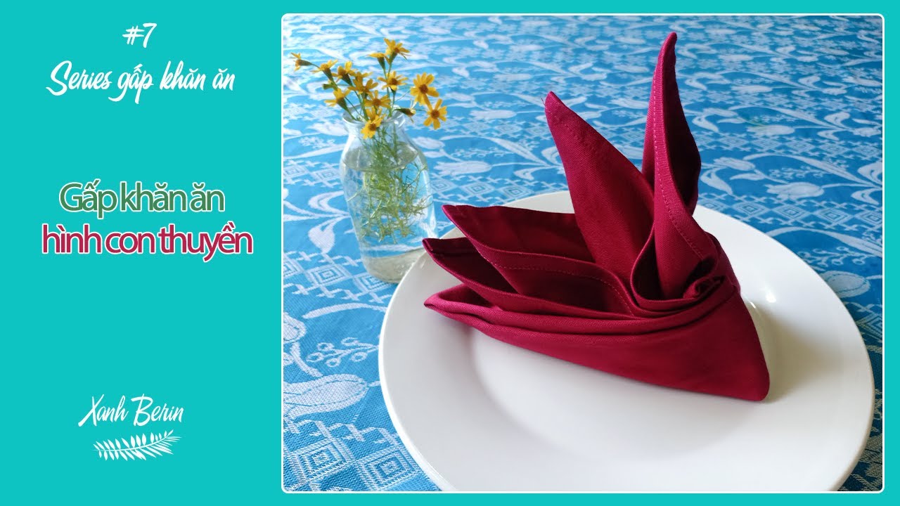 Cách gấp khăn ăn hình con thuyền | Folding Napkin | #8 - YouTube