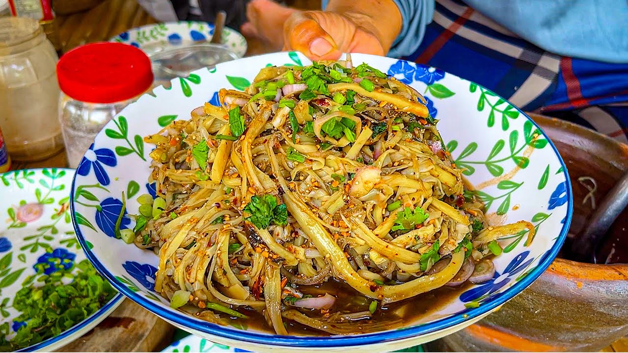 ซุปหน่อไม้รสเด็ด หอมๆพริกข้าวคั่ว เฮ็ดตอนไหนแซ่บตอนนั่น