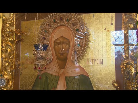 Видео: Матрона на Москва. Защо хората толкова бързат да я видят?