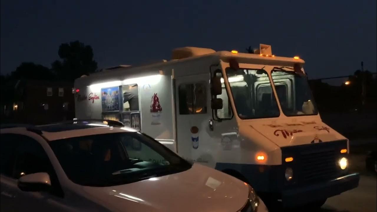 Mister softee getting a the banana boat!! (jingle recorded and Decals