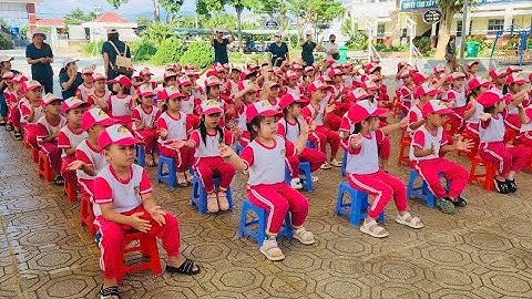 Hoạt động trải nghiệm: Tham quan trường tiểu học của các bé lớp lá trường MN Thanh Xuân - TP Bảo Lộc