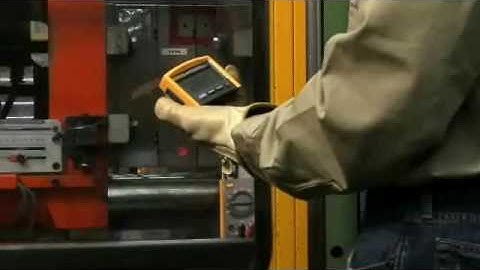 Fluke 233 Remote Display Digital Mulltimeter Industrial Video